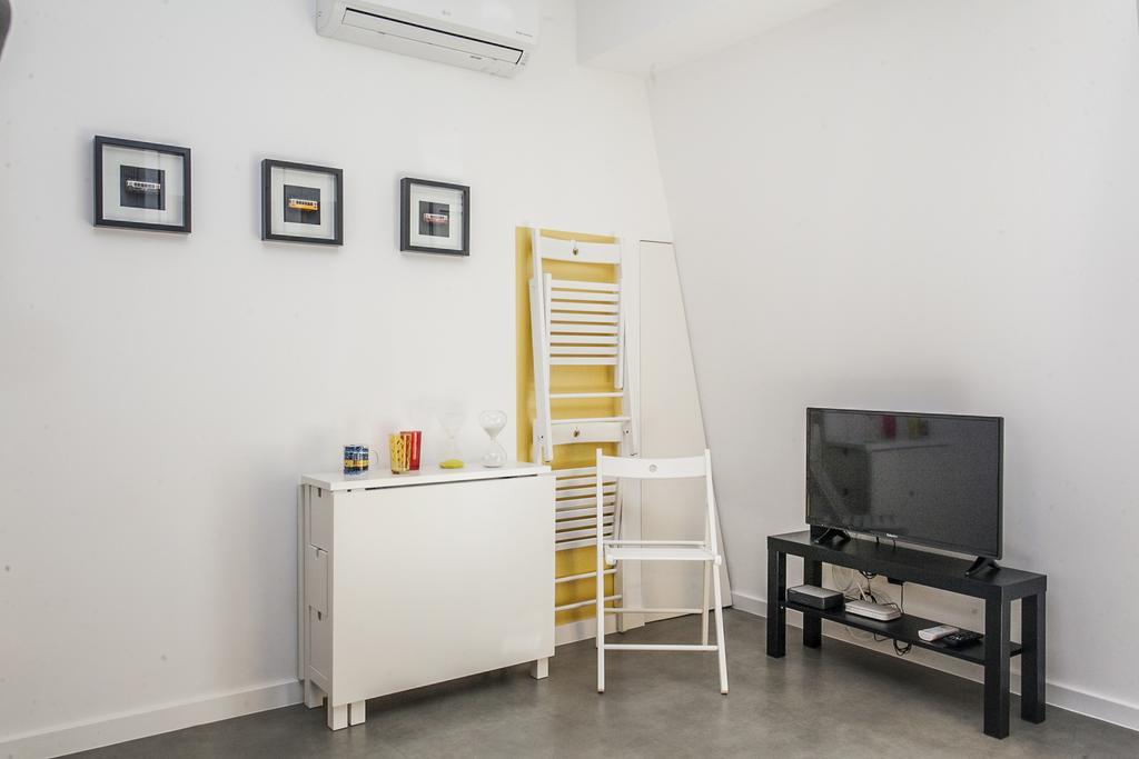 The Love Tram Apartment Lisbon Exterior photo